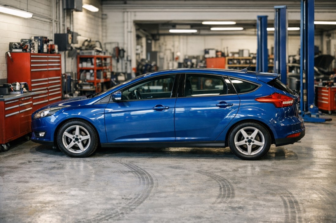 Ford в сервисе на Сормовском шоссе, 52